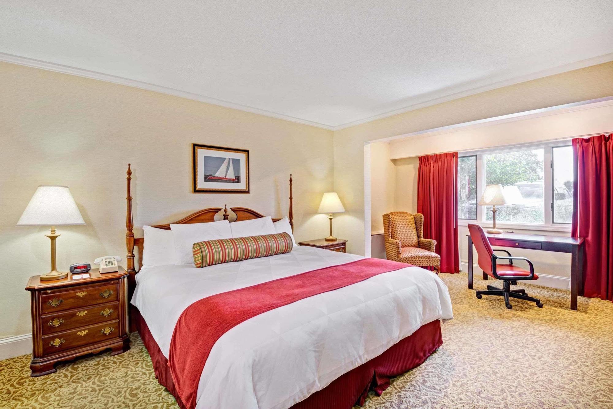 Ramada By Wyndham Seekonk Providence Area Exterior photo