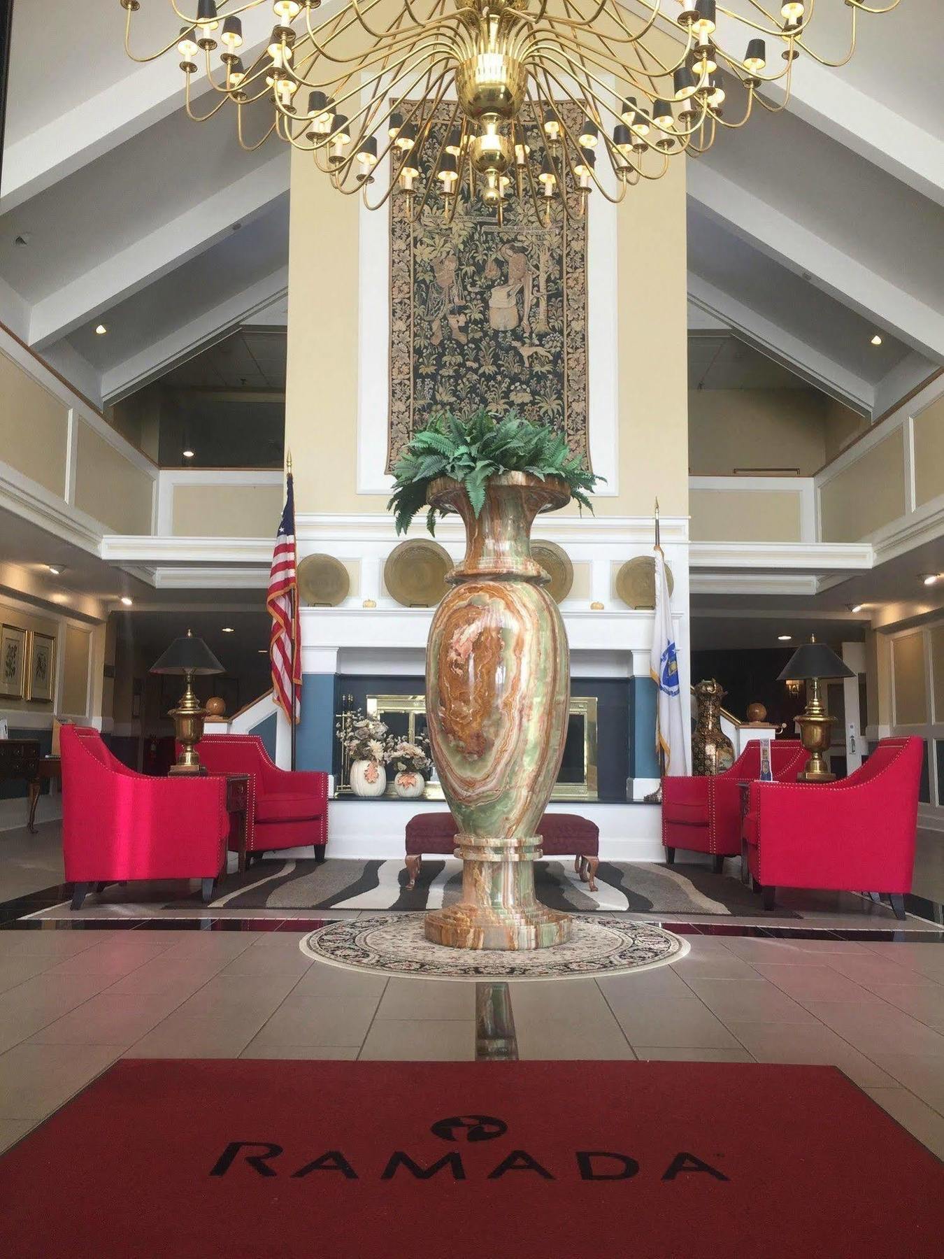 Ramada By Wyndham Seekonk Providence Area Exterior photo